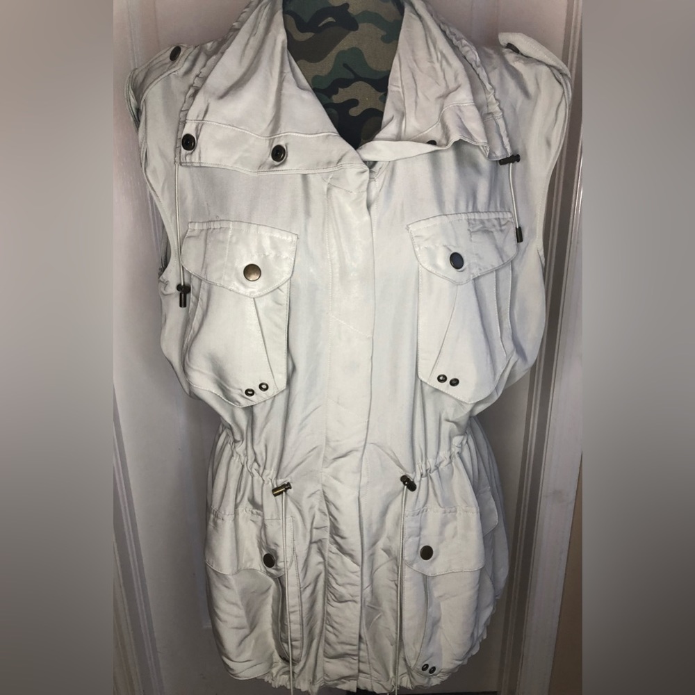 New York & Company Full Snap Up Down Utility Cargo Military Vest Jacket